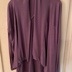 ATHLETA Pranayama Wrap-Medium